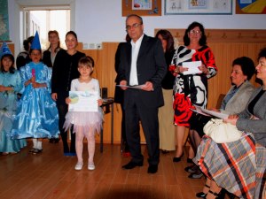 901696_607919512569138_1566820148_o