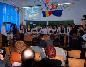 921157_607917249236031_1678766140_o